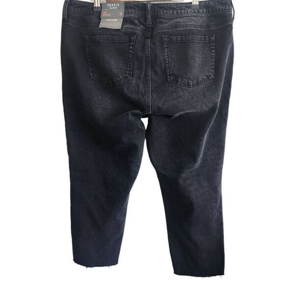Torrid Womens Jeans 16 Plus Size Boyfriend Crop Straight Mid Rise Pants Gray Bla - Picture 2 of 6